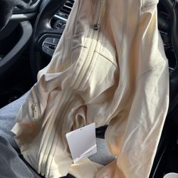 Lululemon Butter Cream Define Jacket 