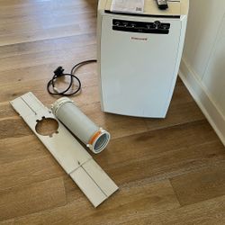 Honeywell Portable AC