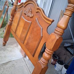 Queen Bed Set