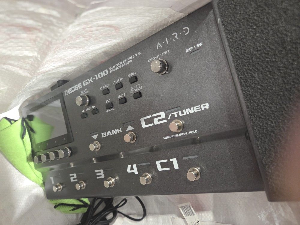 Boss Gx100 Multieffects Pedal