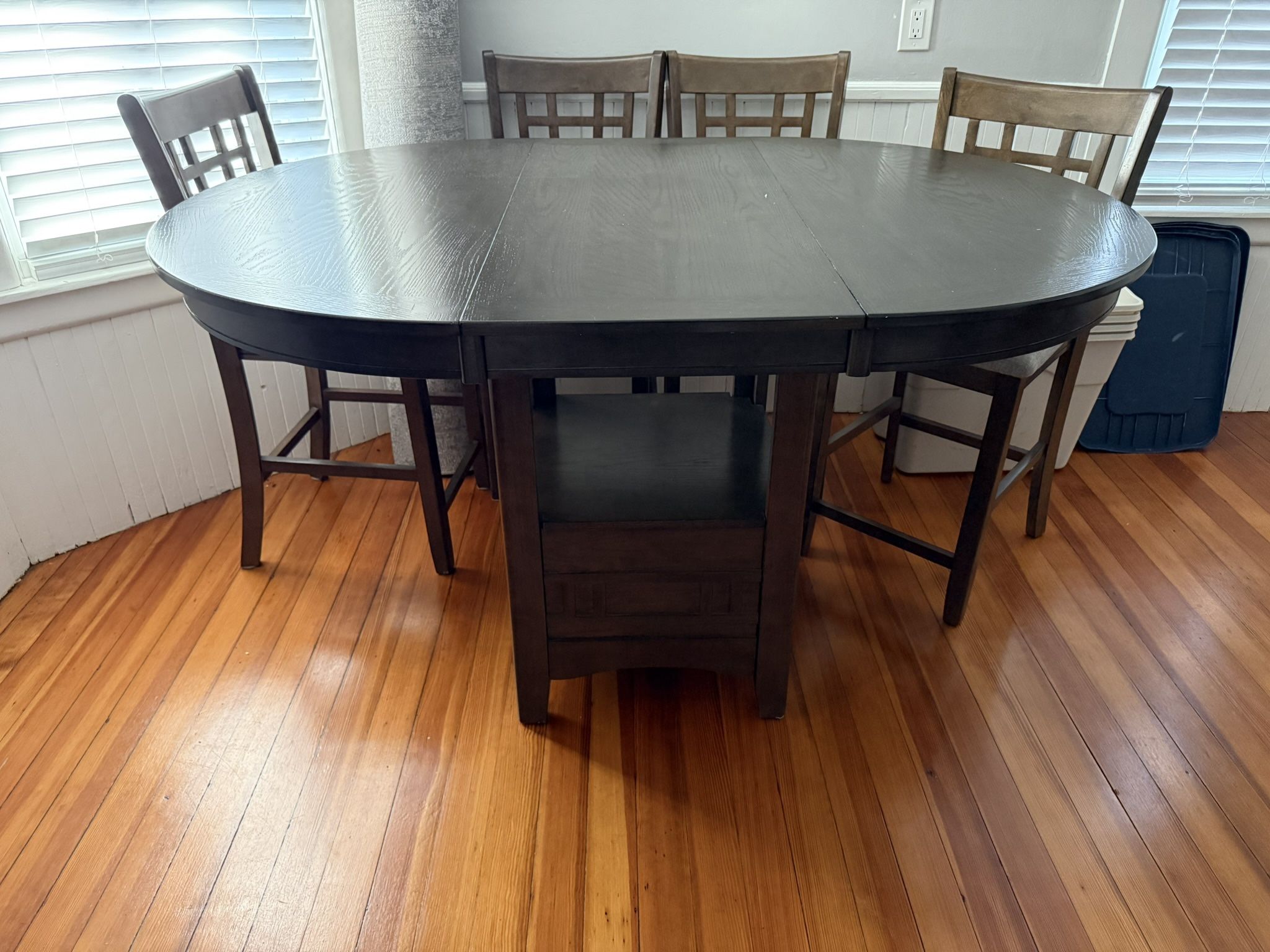 Dinning Room Table 