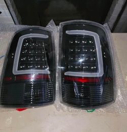 09-18 RAM Taillights Tail Lights Luces Traseras