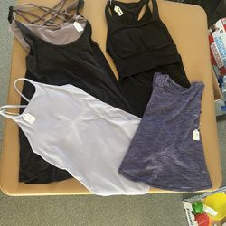 Lululemon tops