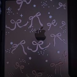 iPad Air 5th Gen 256GB Wi-Fi – Purple – Recovery Mode – As-Is