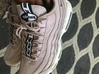 Air max 95 nude tan color like new size 12!