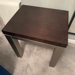 End Table / Night Stand