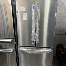 WHIRLPOOL FRENCH DOOR REFRIGERATOR