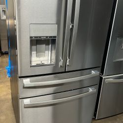 NEW OPEN BOX GE SMART FOUR DOOR REFRIGERATOR 