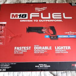 Milwaukee m18 Fuel Reciprocating Saw Kit with One Key