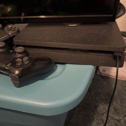 PS4 Slim