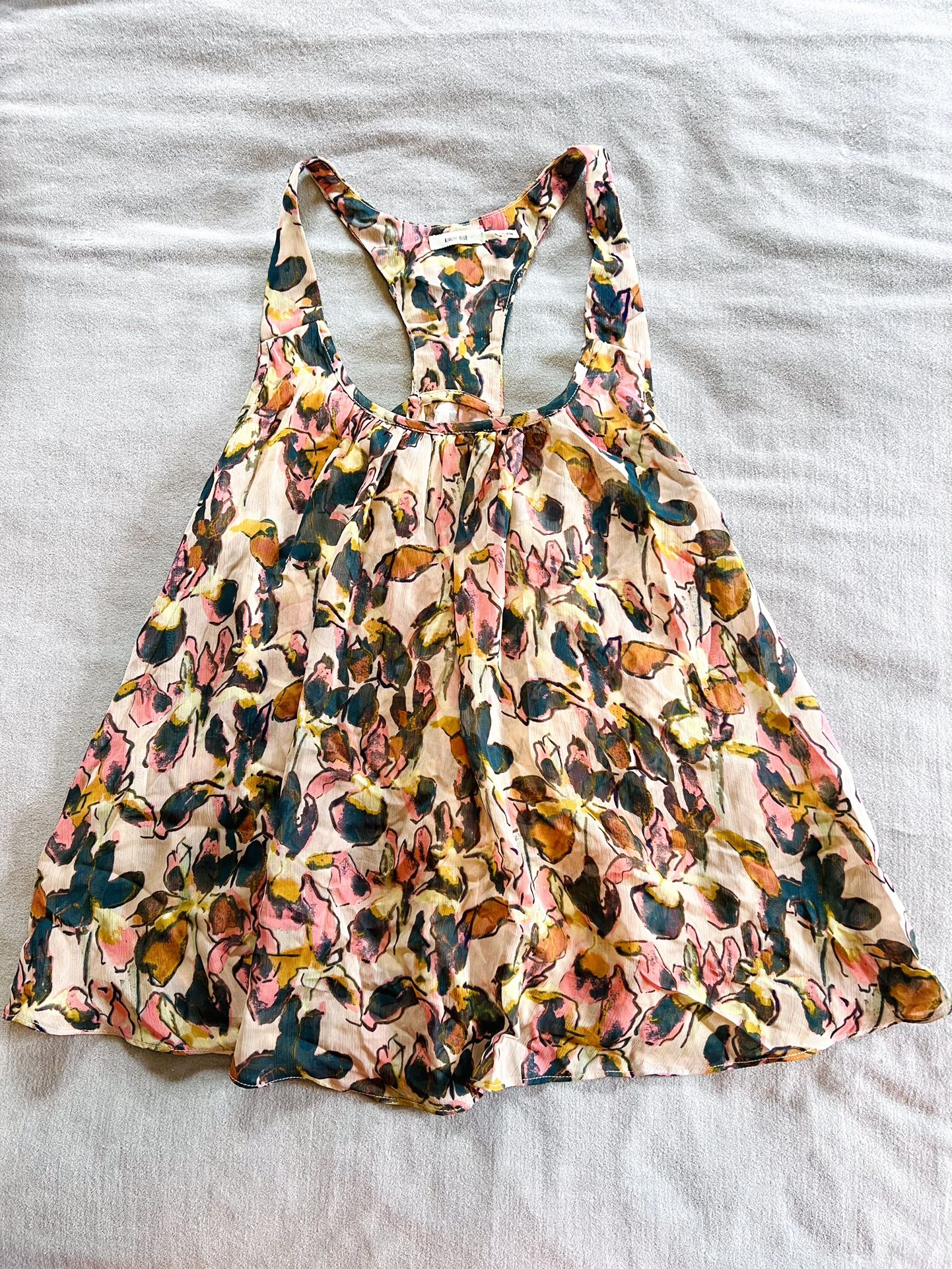 💕 Pretty Urban Outfitters  Kimchi Blue tank halter fluttery navy pink beige floral top, great condition, SMALL 💕 