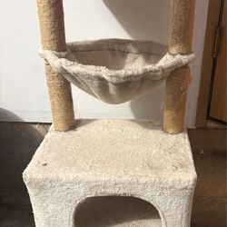 Cat tree tower