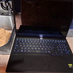 Lenovo Legion 5 Gaming Laptop – RTX 5060 / 32GB RAM