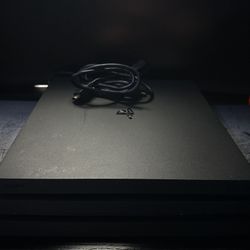 Ps4 Pro (No controllers) 