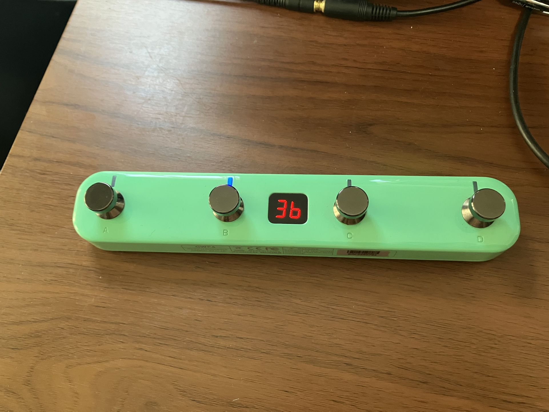 Mooer Wireless Footswitch for P1 or GTRS Guitar