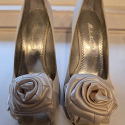 Formal Shoes,  Cream Satin With Rose Accessory 