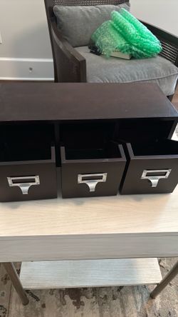 Wood organizer box with 3 drawers