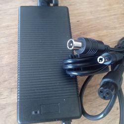 AC POWER CHARGER 3 IN 1 UNIVERSAL FOR SCOOTER & E-BIKE 42 VOLTS - 2000Am