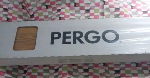 Pergo Golden Chester Oak  20sqft. 8 Planks (Discontinued)