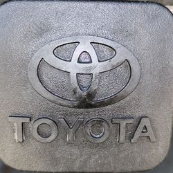 TOYOTA OEM Trailer Hitch Cover Plug For: Tacoma Tundra Sequoia 4Runner