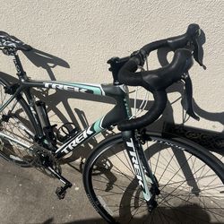 Trek Madone 3.1 Carbon Road Bike