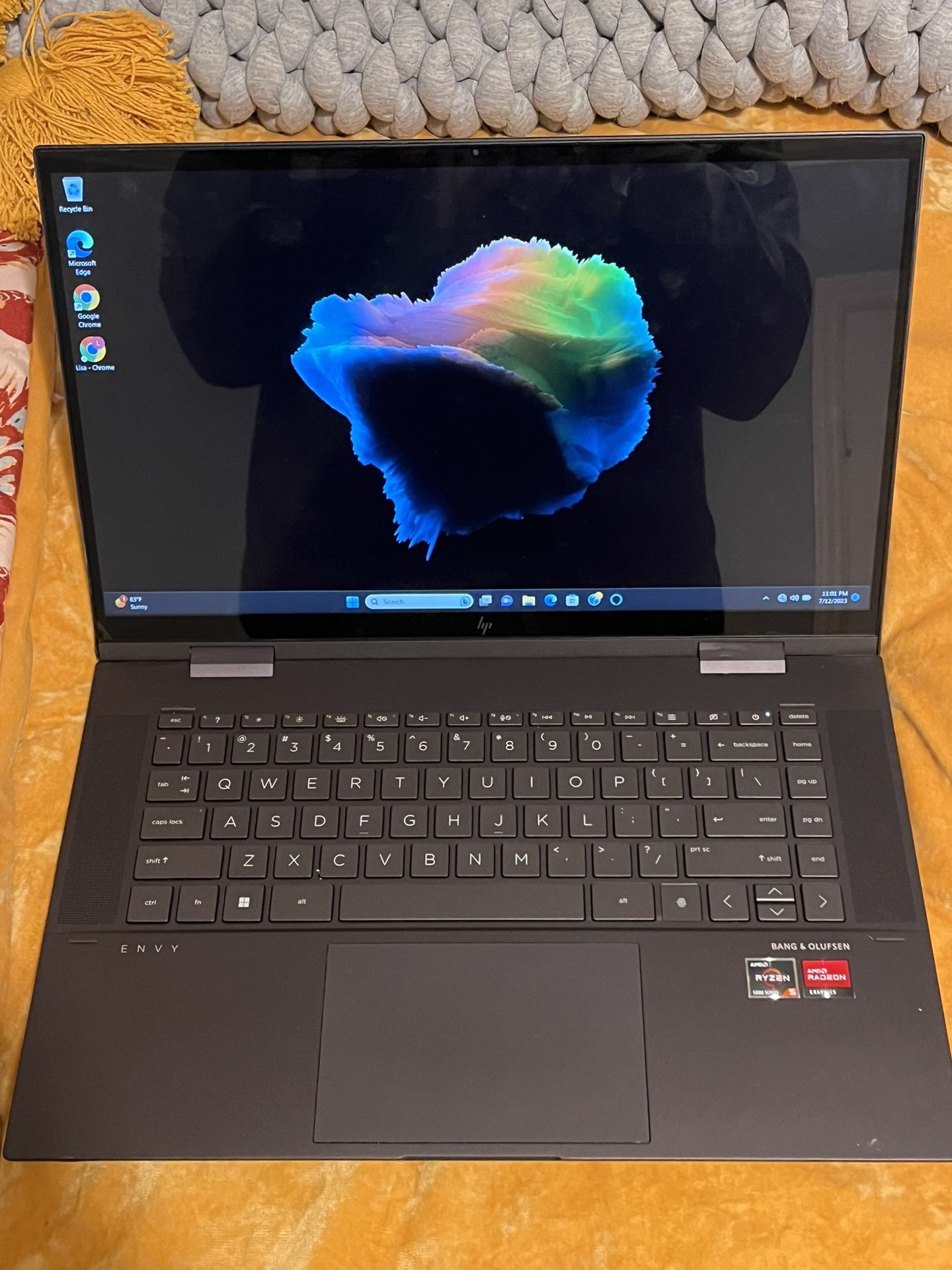HP ENVY x360 15.6" (256GB SSD, AMD Ryzen 5, 4.30 GHz, 8GB) Notebook/Laptop -...