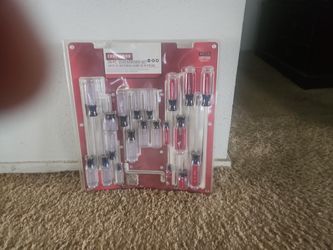 New 24 Piece Craftsman Screwdriver Set