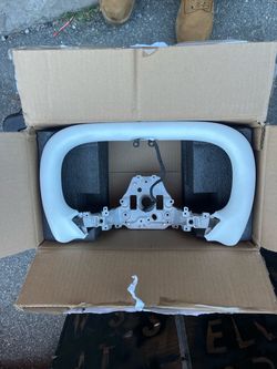 Tesla steering wheel white
