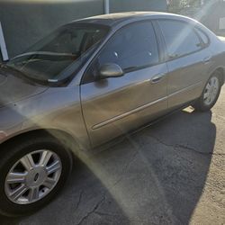 2007 Ford Taurus