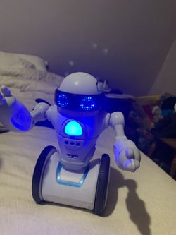 WowWee MIP Interactive Robot