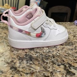 Toddler Air Force 1’s
