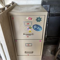 Filing Cabinet 