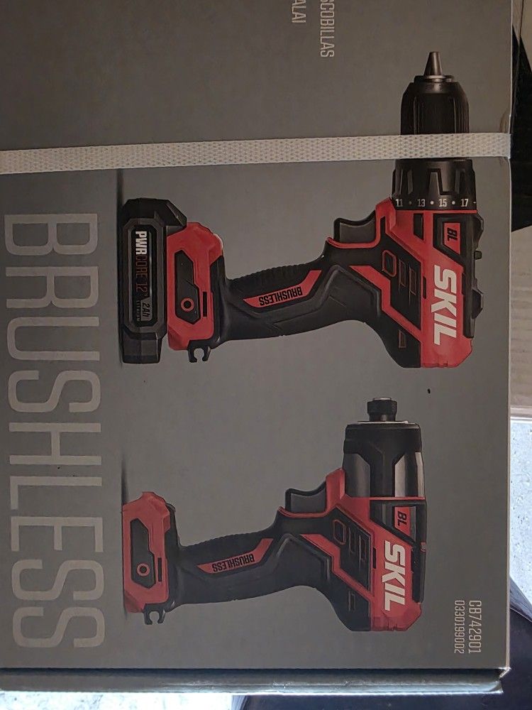 SKIL 12-volt 2-Tool Brushless Power Tool Combo Kit (1-Battery Included and charger.......check My Offers....no Lowballers Please 