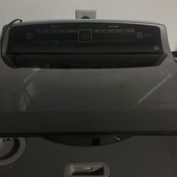 Whirlpool Washer & Electric Dryer 