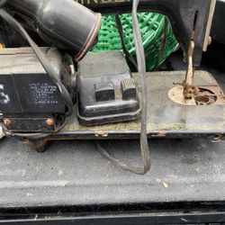 Singer Sewing Machine As is 