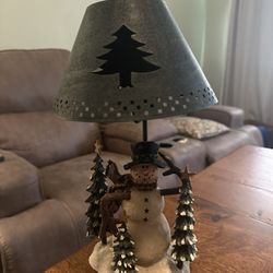 Yankee Candle Crazy Mountain Snowman Tealight Lamp with metal shade