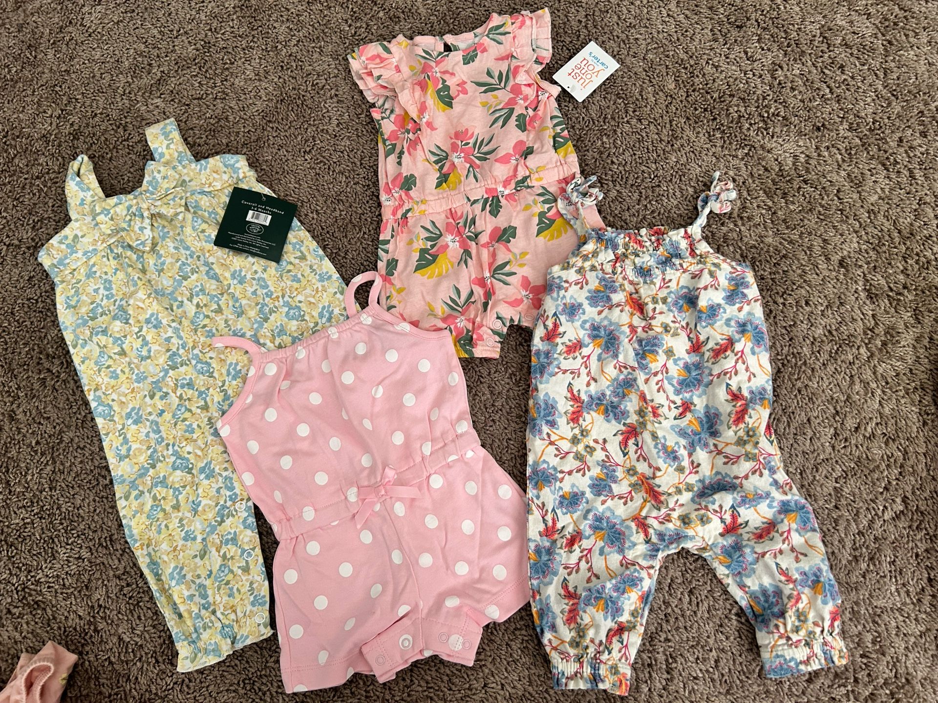 Baby Girl Rompers Sizes 0-3M And 3-6M