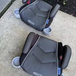 Graco ProtectPlus Booster Seats with cupholders in great shape!  Price is for each, 4 available. Good until 2031.  