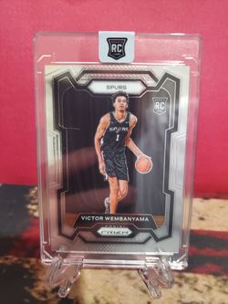 2023-24 Panini Prizm #136 Victor Wembanyama Rookie Card Spurs RC
