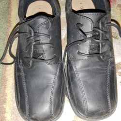 Boys Dress Shoes Size 4 Black