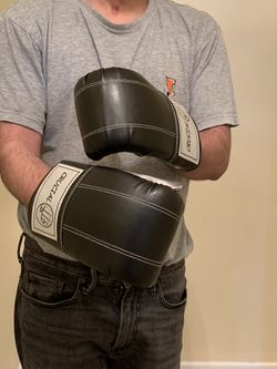Stylish black bag training gloves ( description for sizes)