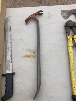 Rocker head Pry Bar