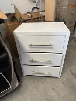 Free Items need gone asap “if posted we still have it”