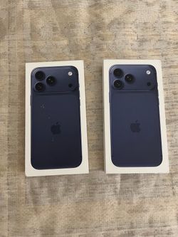 Apple iPhone 17 pro max blue unlocked new sealed bonus new case & screen protector included