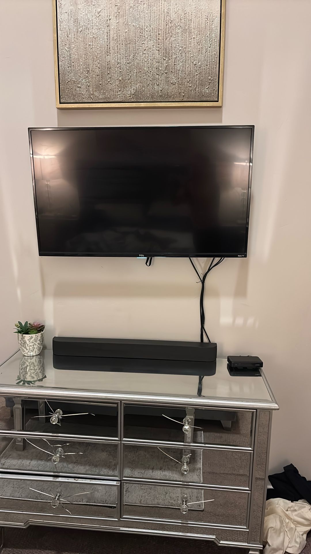 TCL 48 Inch Tv Plus Roku Sound Bar