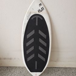 Obrien Alias wakesurf board