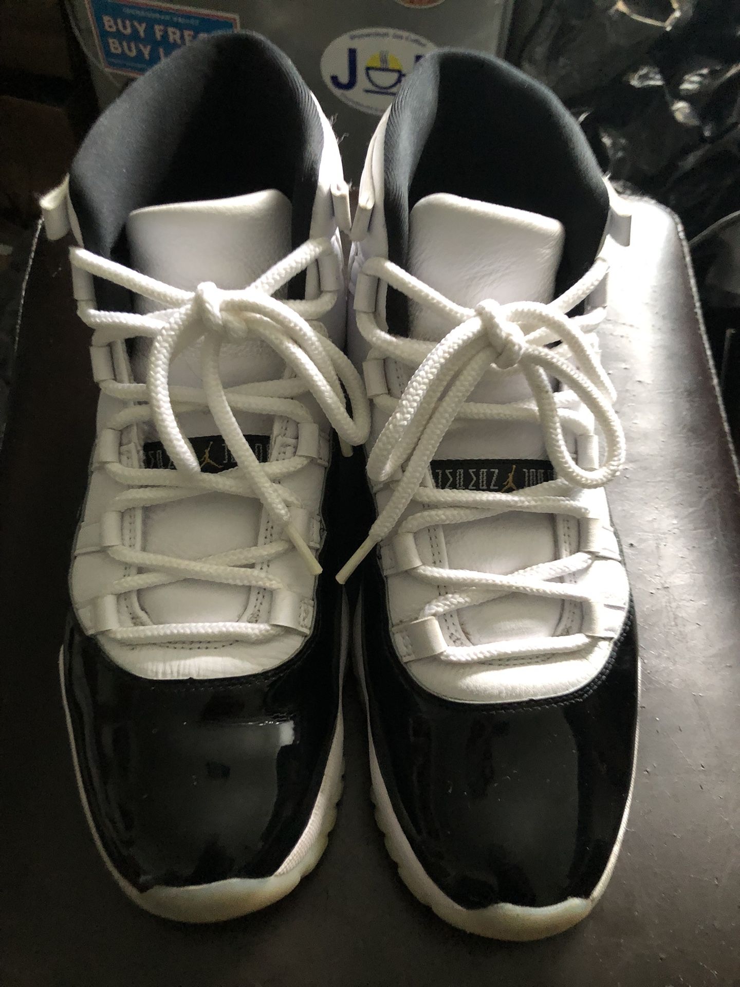 Air Jordan 11 Retro Gratitude