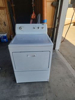Kenmore Gas Dryer  Élite Heavy Duty King Size Capacity Nice And Clean In-and-out Working Perfect Located Perris