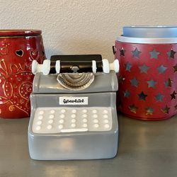 Set of 3 Scentsy Warmers