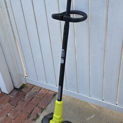 RYOBI ONE+ 8 in. 18V Cordless Cultivator